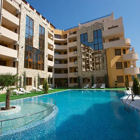 Appartement Emerald Paradise 8R *