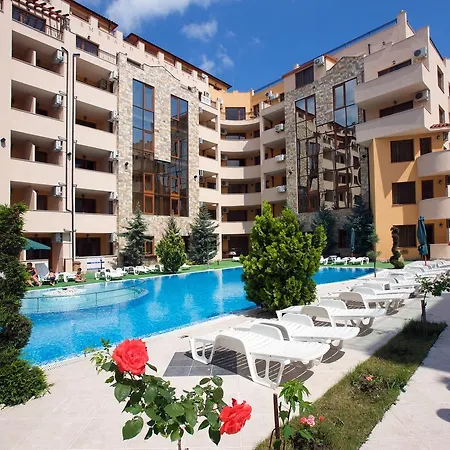Emerald Paradise 8R Apartment